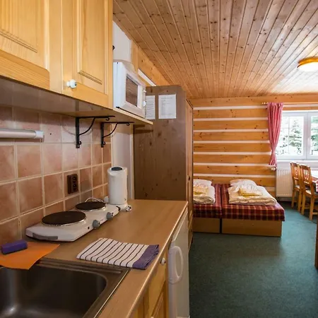 Apartmany Pelisek 哈拉霍夫 外观 照片