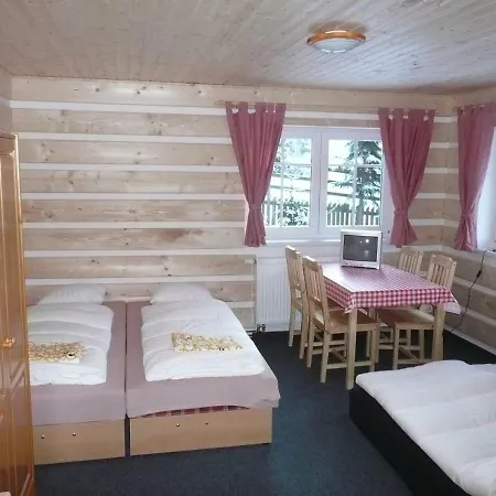 Apartmany Pelisek 哈拉霍夫 外观 照片