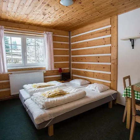 Apartmany Pelisek 哈拉霍夫 外观 照片